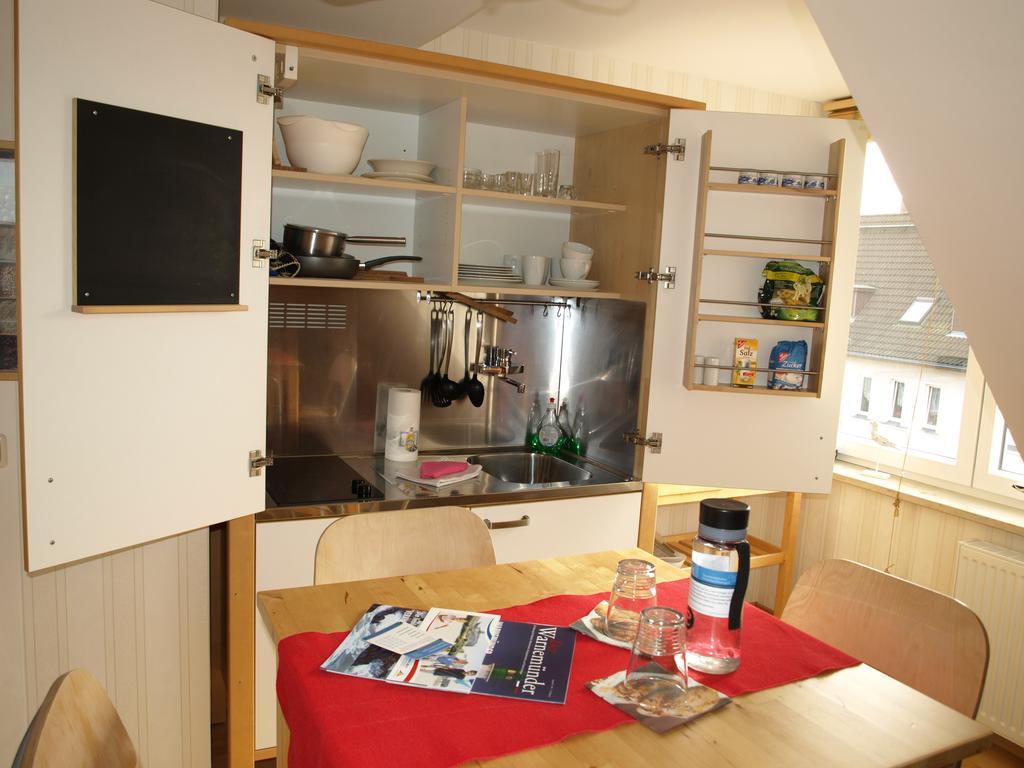 Haus Ostseeatoll Lägenhet Rostock Exteriör bild